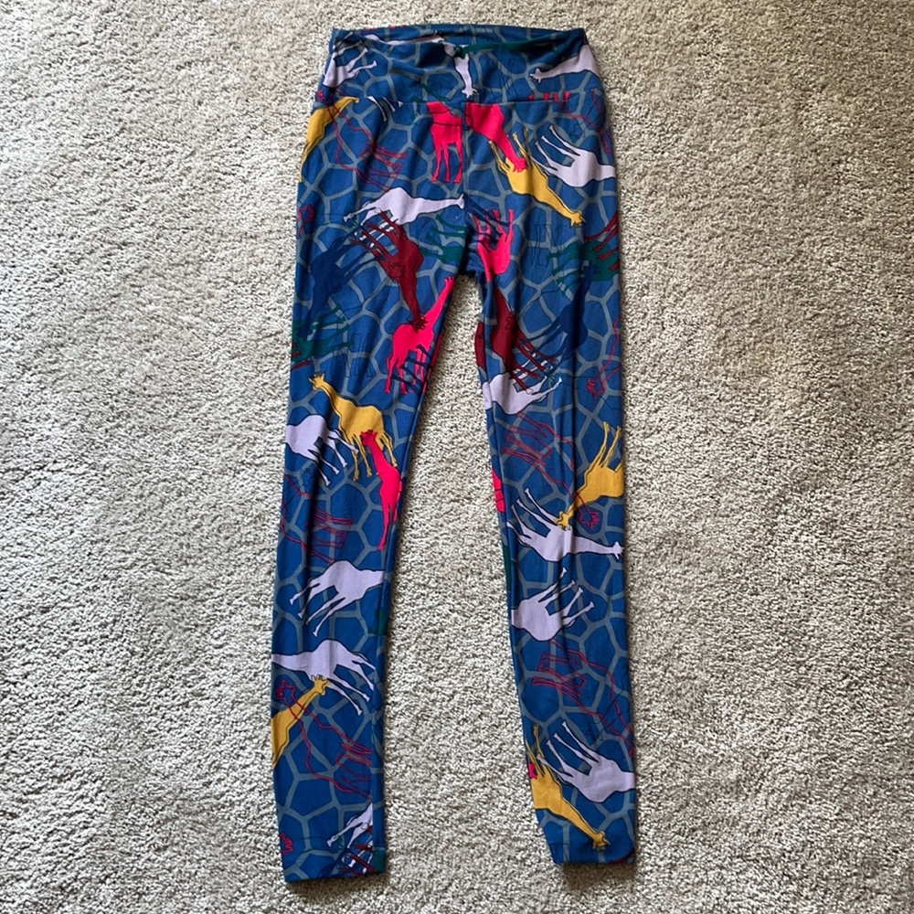 Giraffe print LuLaRoe leggings